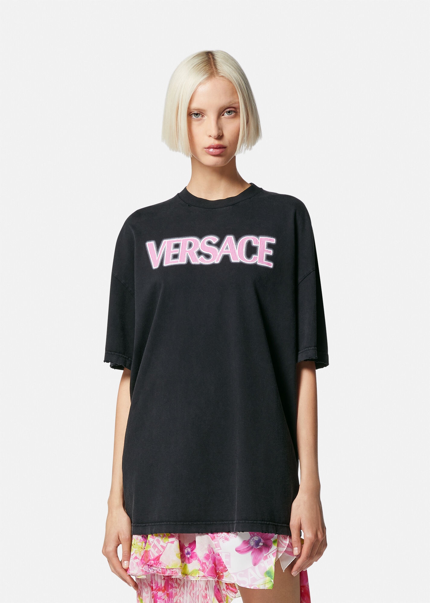 Distressed Logo T-shirt - 3