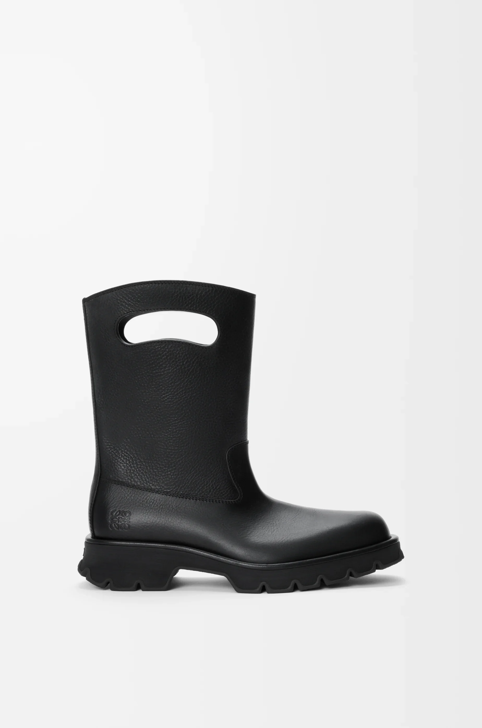 Bobby boot in grained vegetable-tanned calfskin - 1