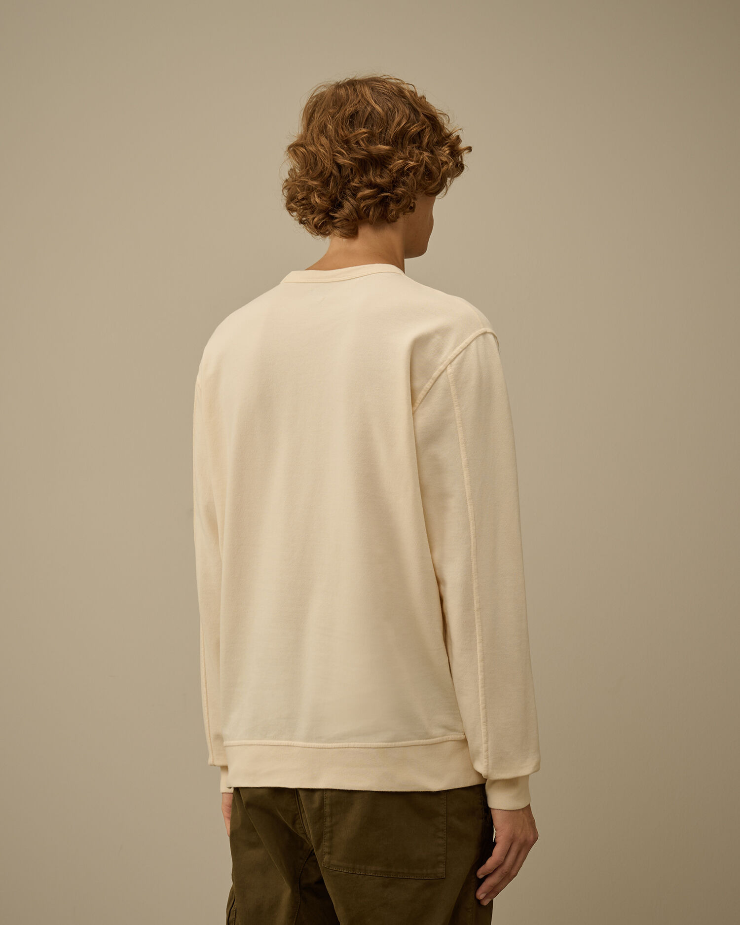 Light Fleece Crewneck Lens Sweatshirt - 4