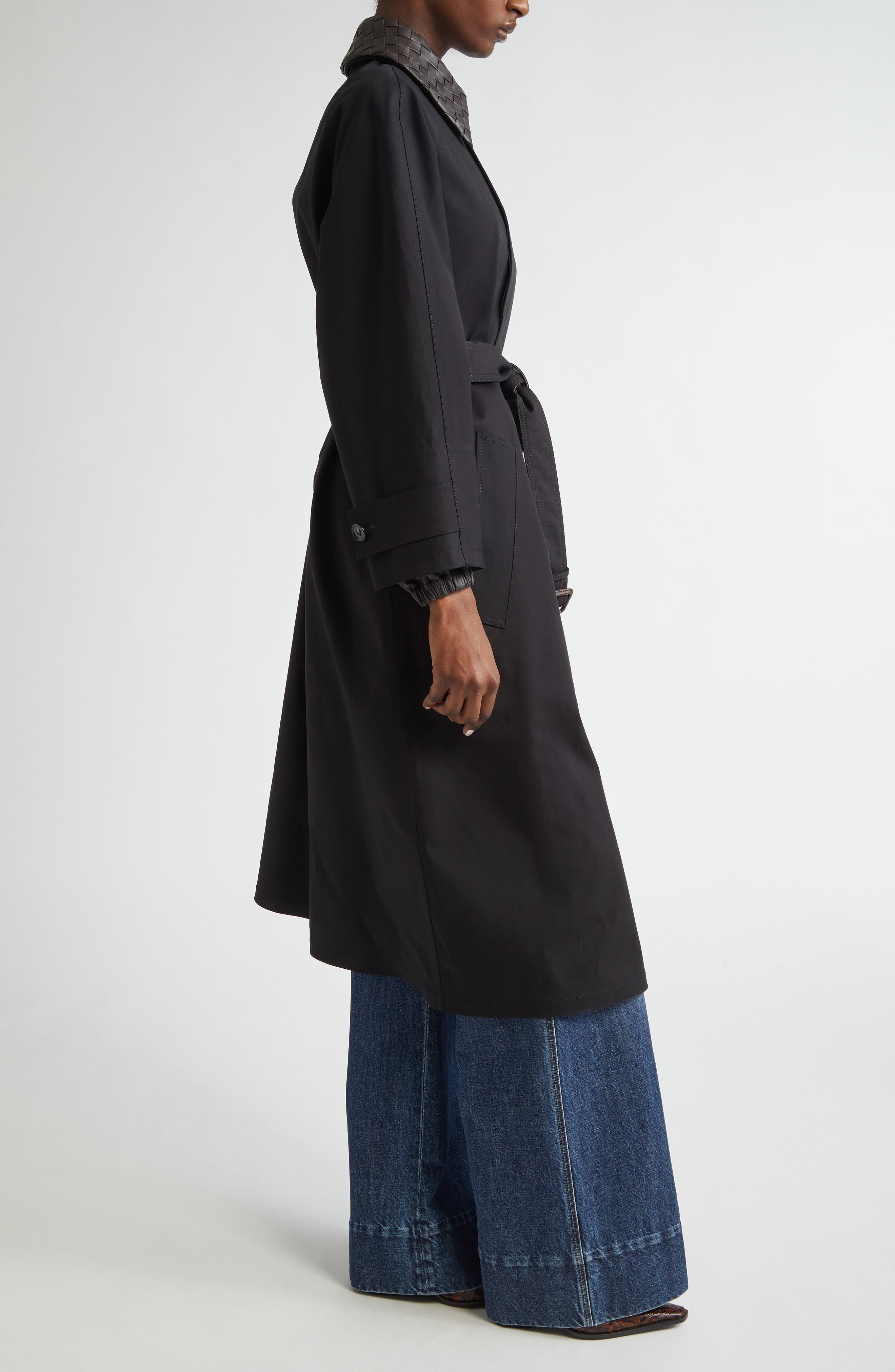 Bottega Veneta Intrecciato Leather Collar Water Repellent Trench Coat in 1000 Black at Nordstrom - 4