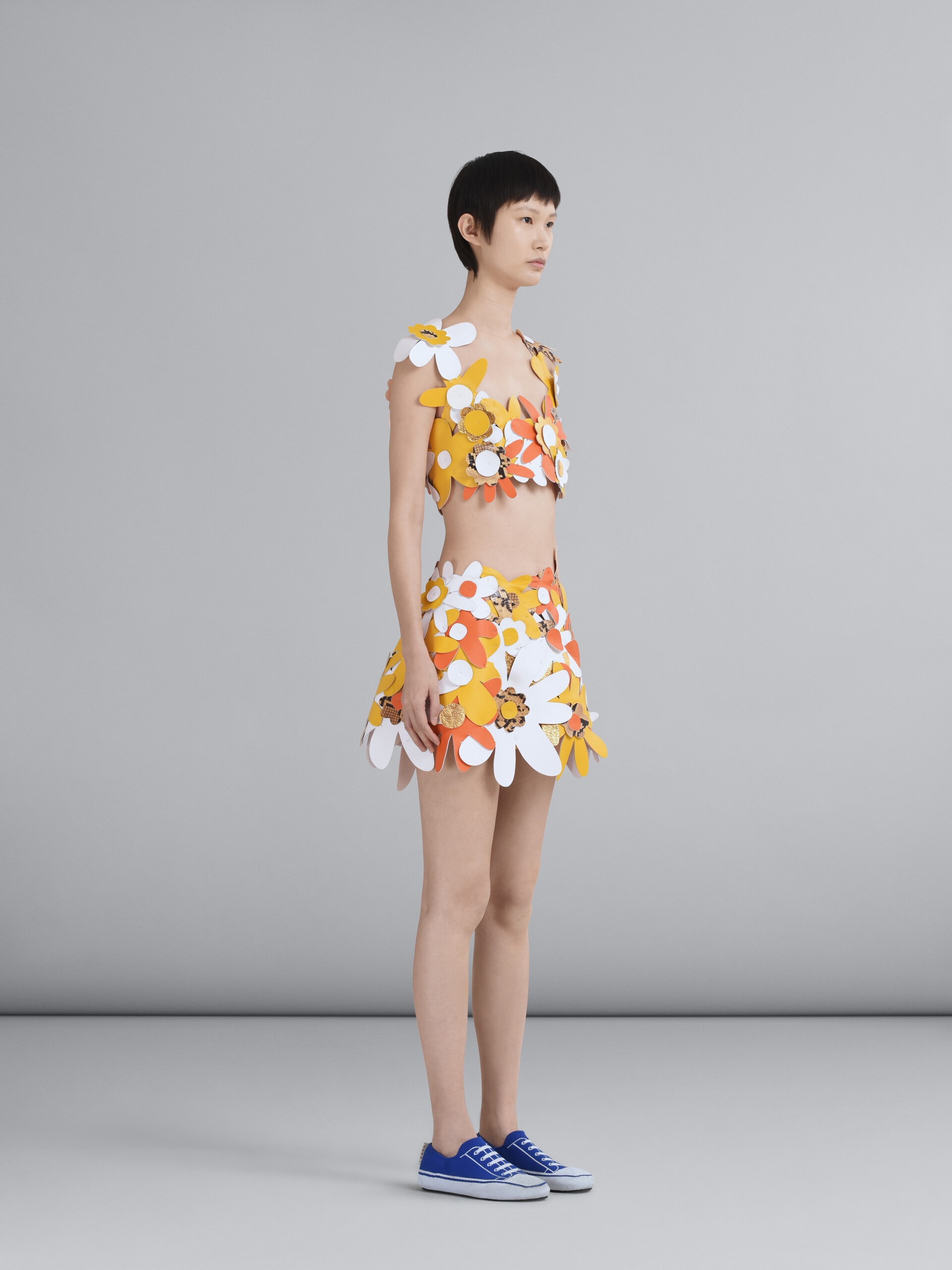 EMBROIDERED LEATHER FLOWERS MINI SKIRT - 5