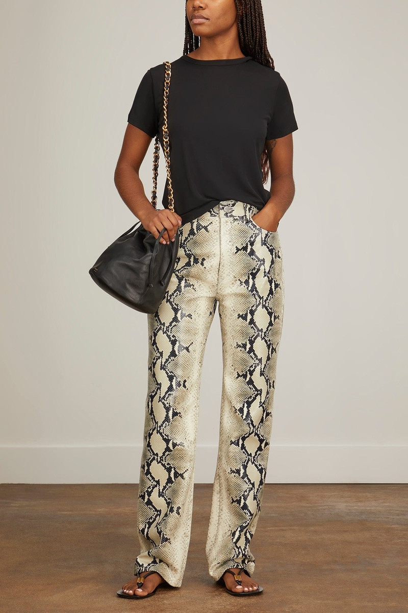 KHAITE Emmylou Tee Shirt in Black outlook