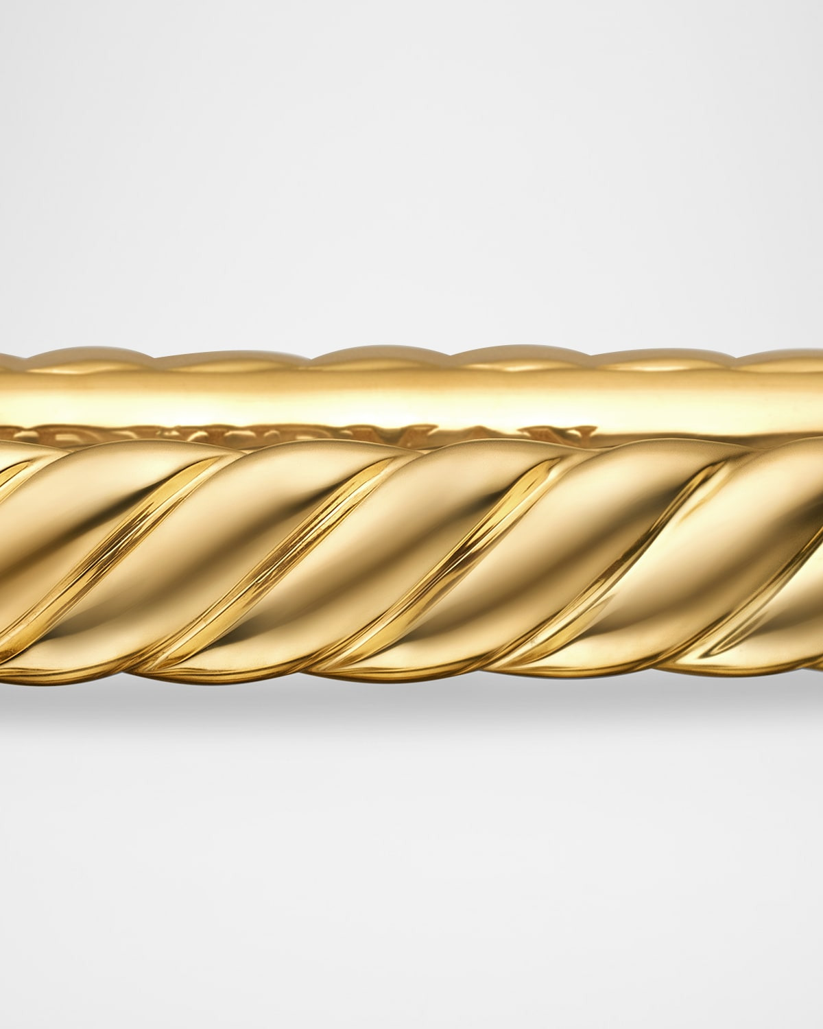 Sculpted Cable Bracelet in 18K Gold - 6