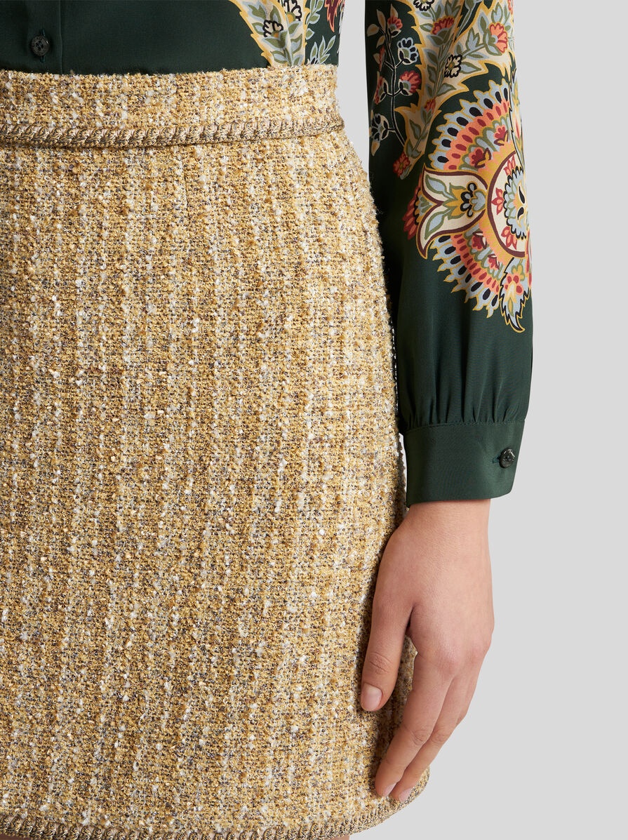 BOUCLÉ MINI SKIRT - 4