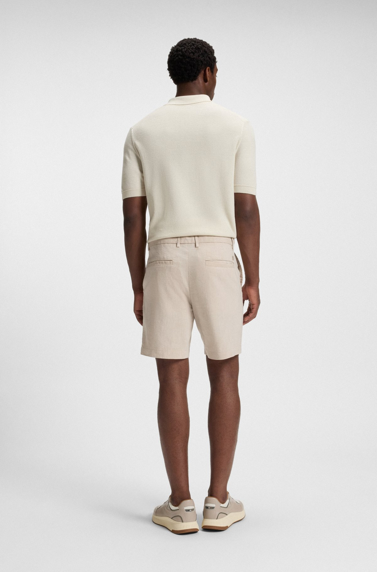 REGULAR-FIT SHORTS IN A LINEN BLEND WITH DRAWCORD - 4