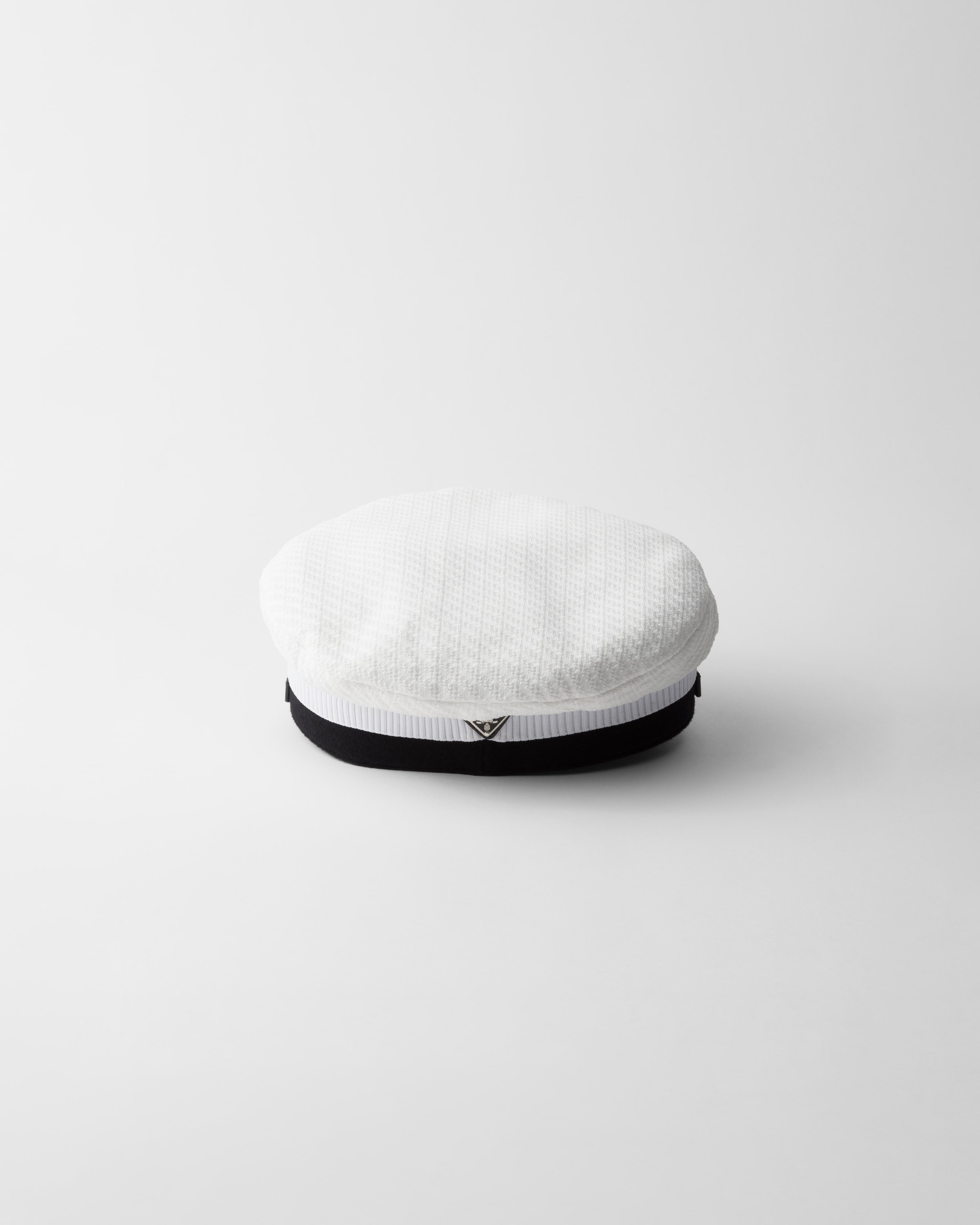 Knit and patent leather cap - 3