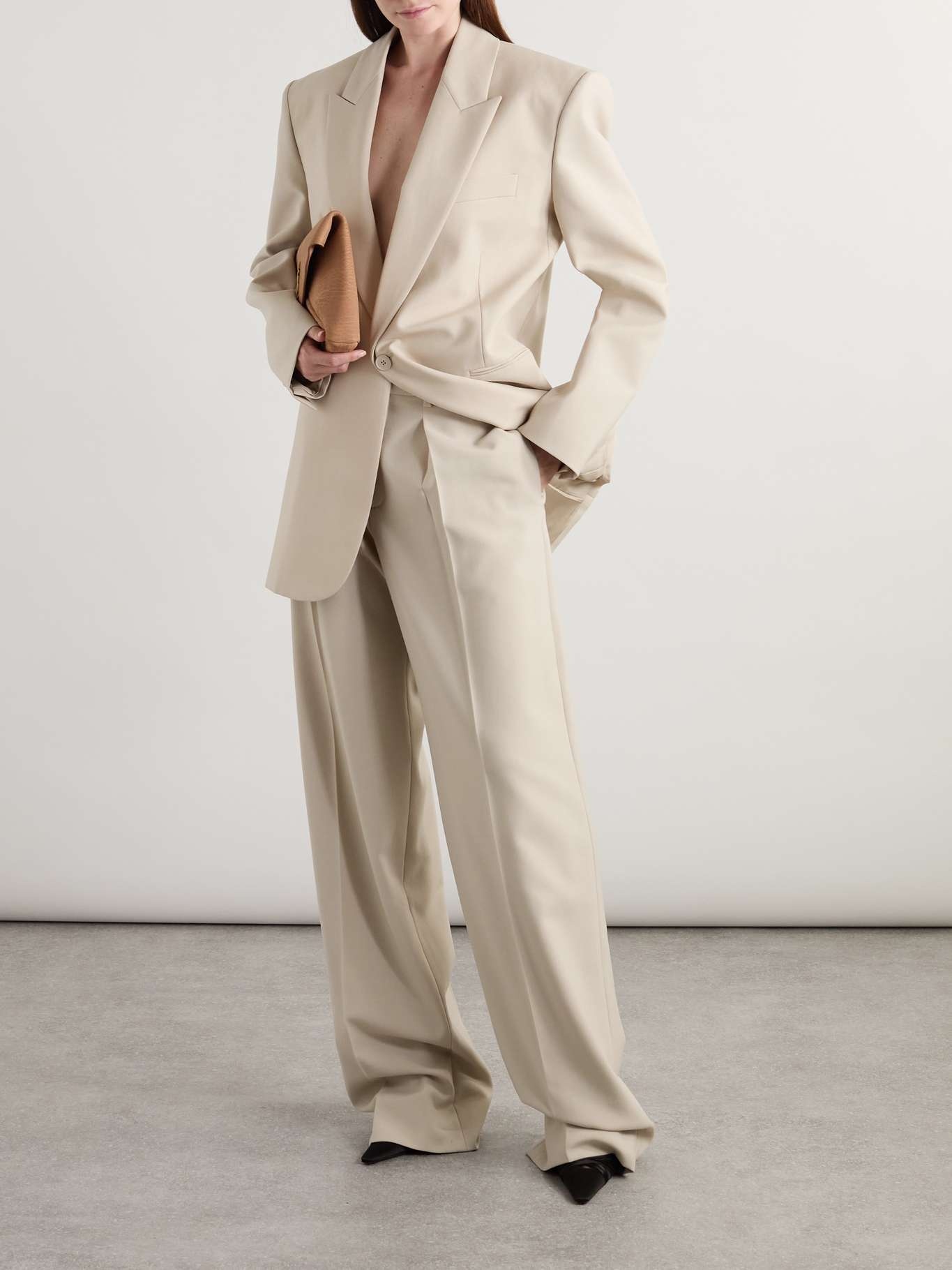 パンツ SAINT LAURENT Women Straight Pants 823734Y2L82 Beige SAINT LAURENT Pleated wool straight-leg pants Beige | REVERSIBLE