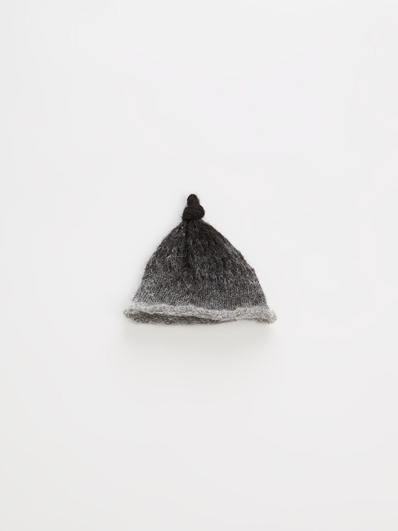 MAGLIANO Condom Beanie Gradient Grey outlook