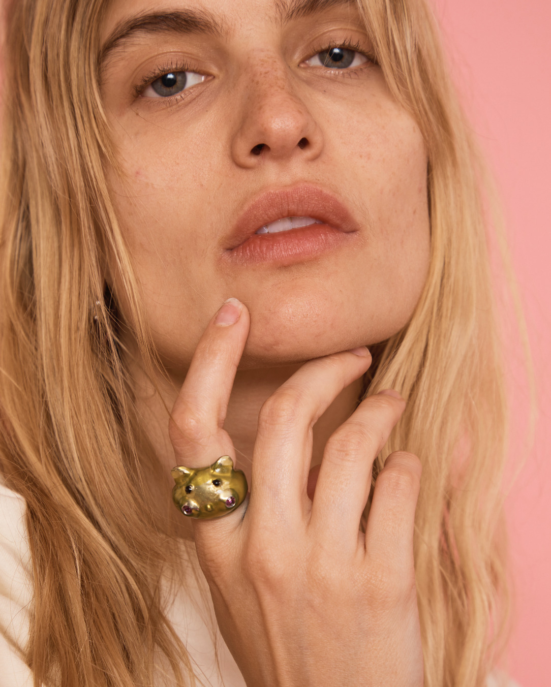 LIME BUG RING - 2