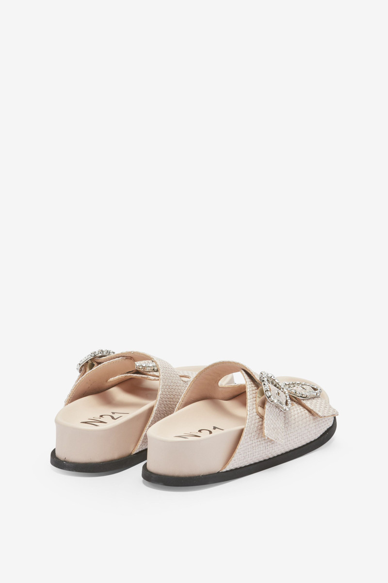 N°21 CRYSTAL-EMBELLISHED SANDALS outlook