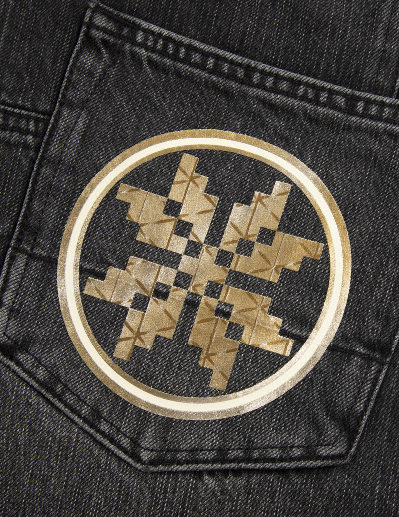 DISTRESSED STUDDED DAICOCK AND FAIR ISLE SNOWFLAKE PRINTED POCKET FASHION FIT JEANS 4