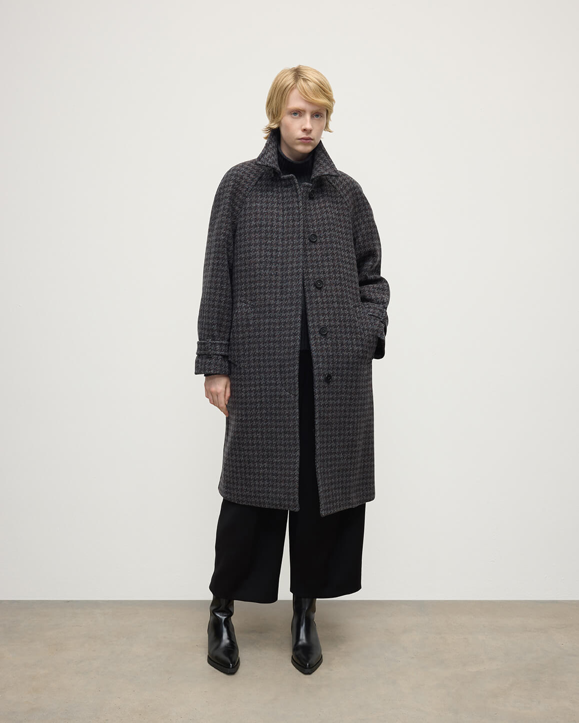 Women's Balmacaan Coat | Shale Houndstooth - 2