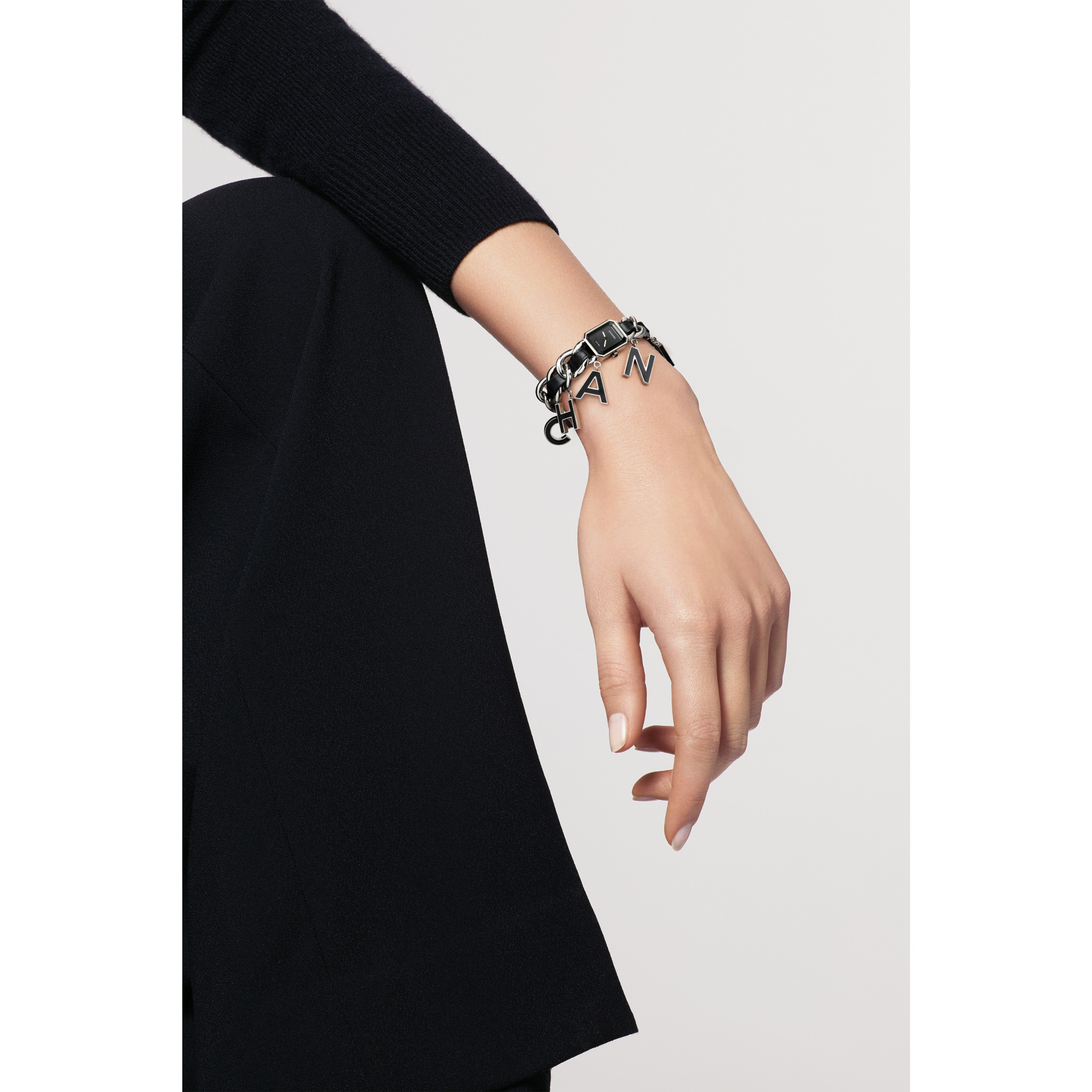 Première WANTED de CHANEL Watch - 2