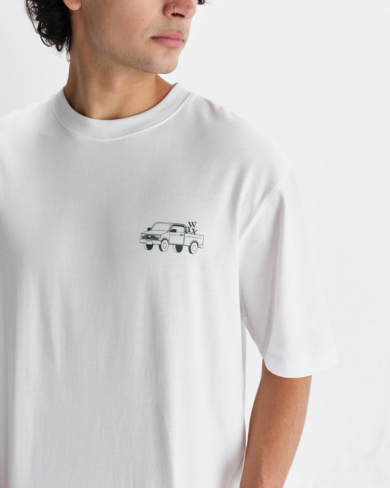 Milton - White Daffodil Graphic Organic Cotton T-Shirt 4
