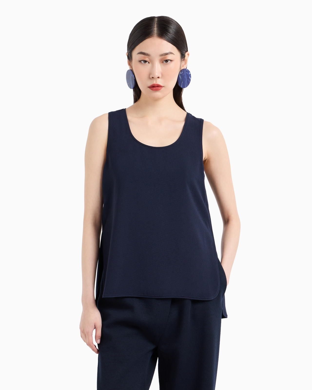 Stretch sablé fabric top with side slits - 2