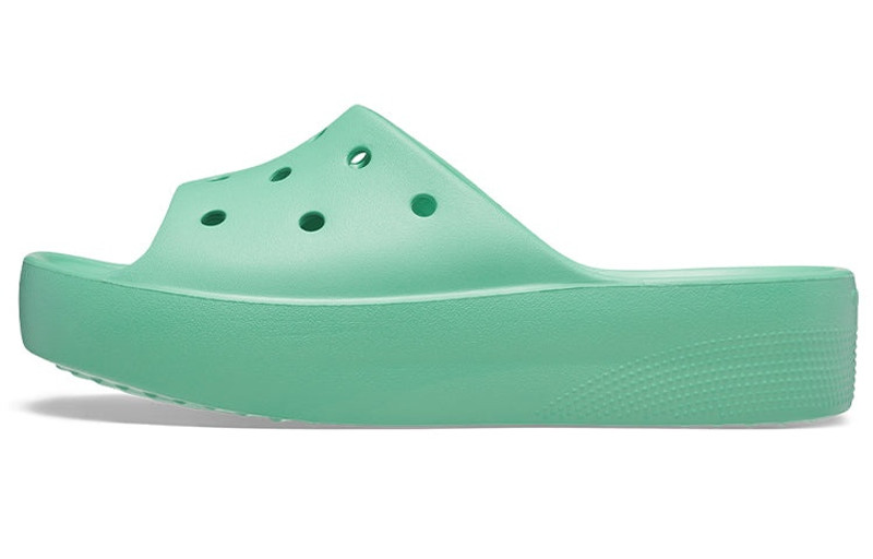 crocs (WMNS) Classic Platform Sandals 'Green' 208180-3UG outlook