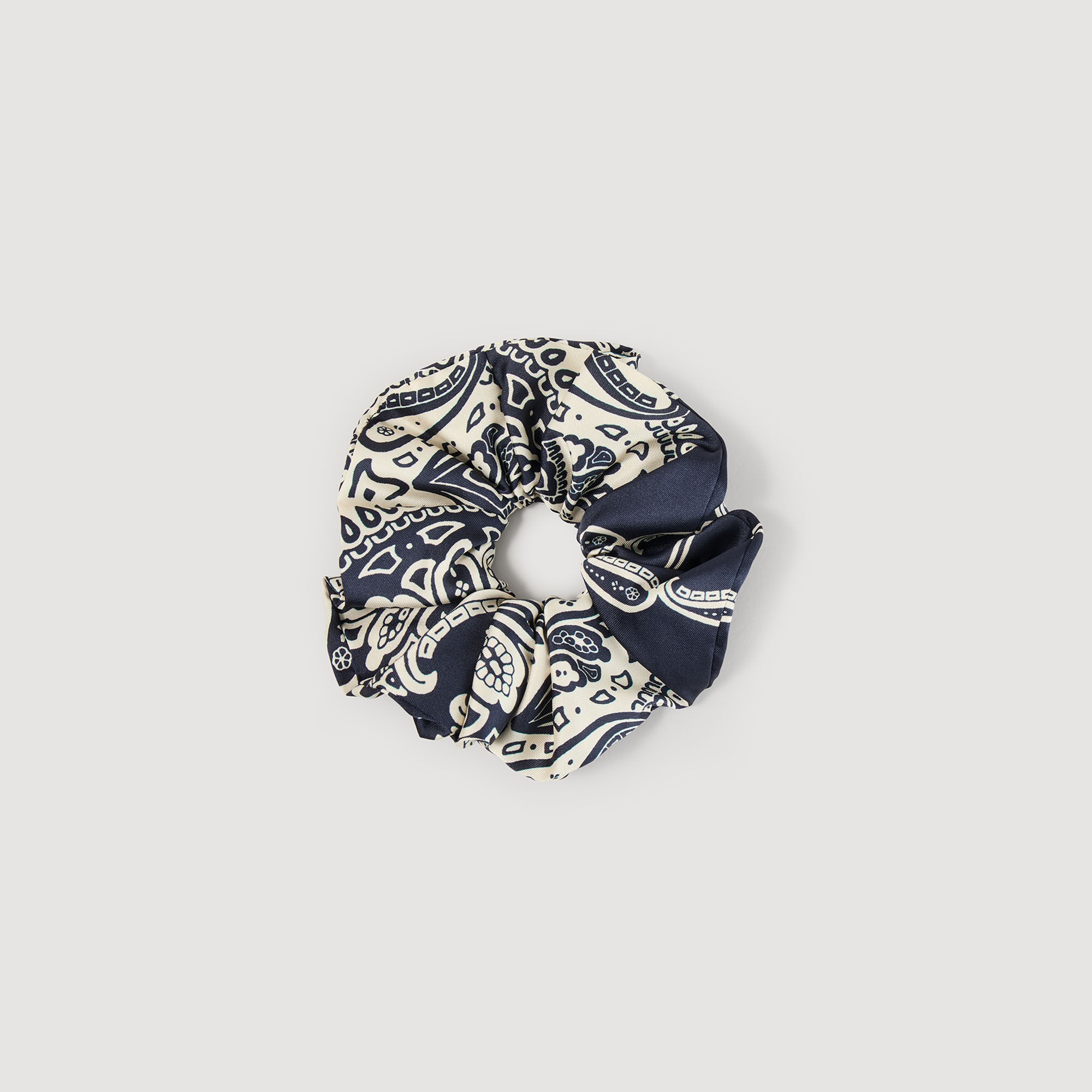 BANDANA PRINT SCRUNCHIE - 1
