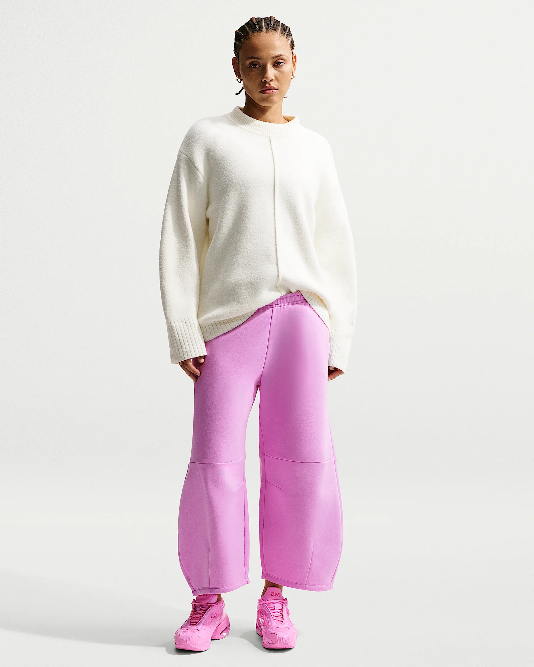 Nike Sportswear Phoenix Fleece Women's Loose Mid-Rise Barrel Pants - 1