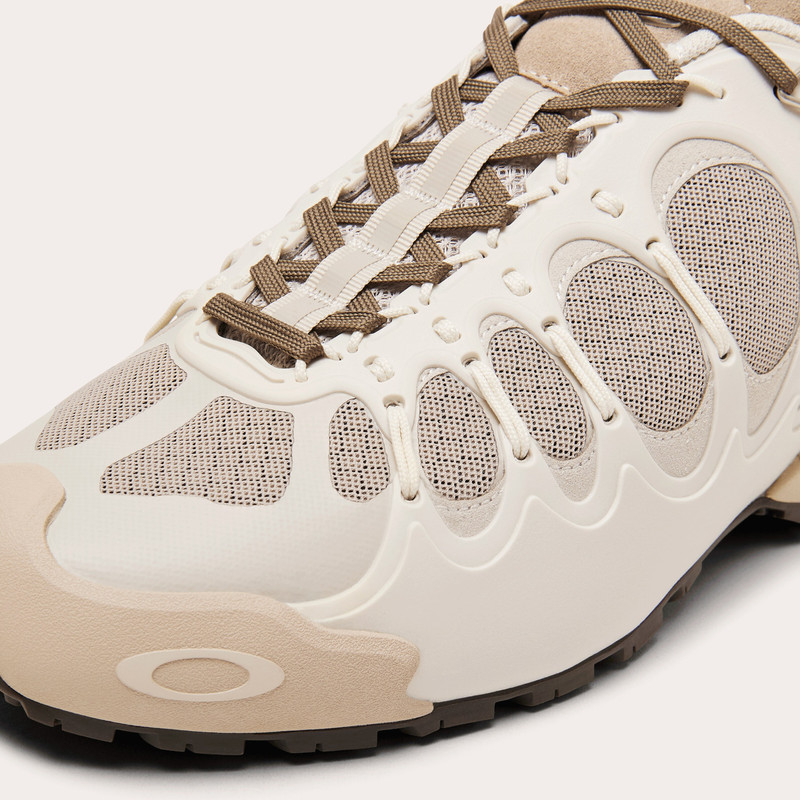 Oakley Factory team Ibex 5