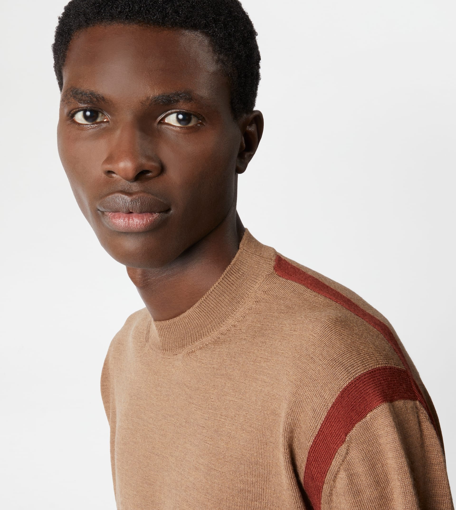 ROUND NECK JUMPER IN WOOL - BROWN, RED - 3