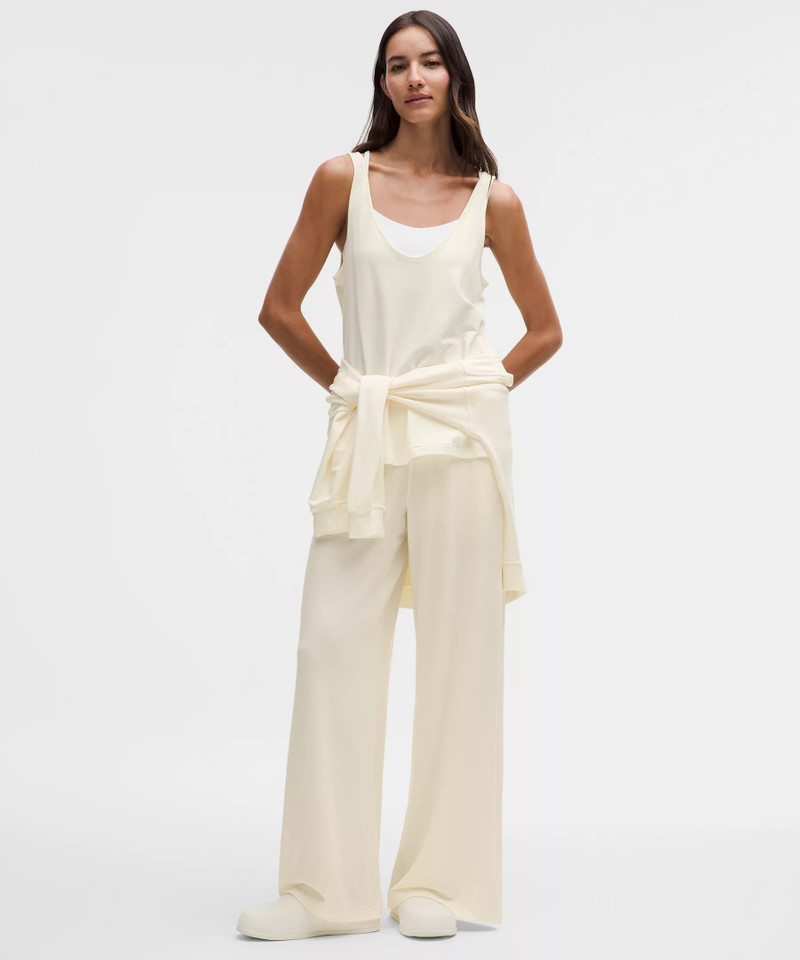 BeCalm Mid-Rise Wide-Leg Pant 1