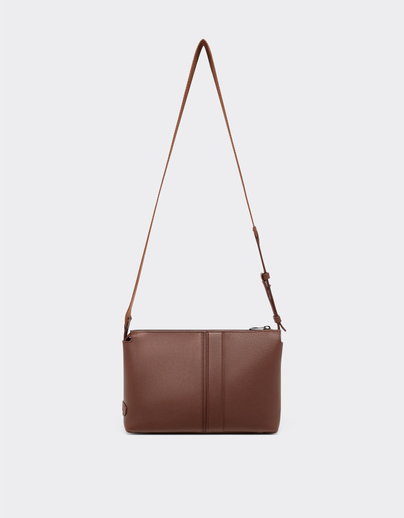 Shoulder bag in tumbled leather 6