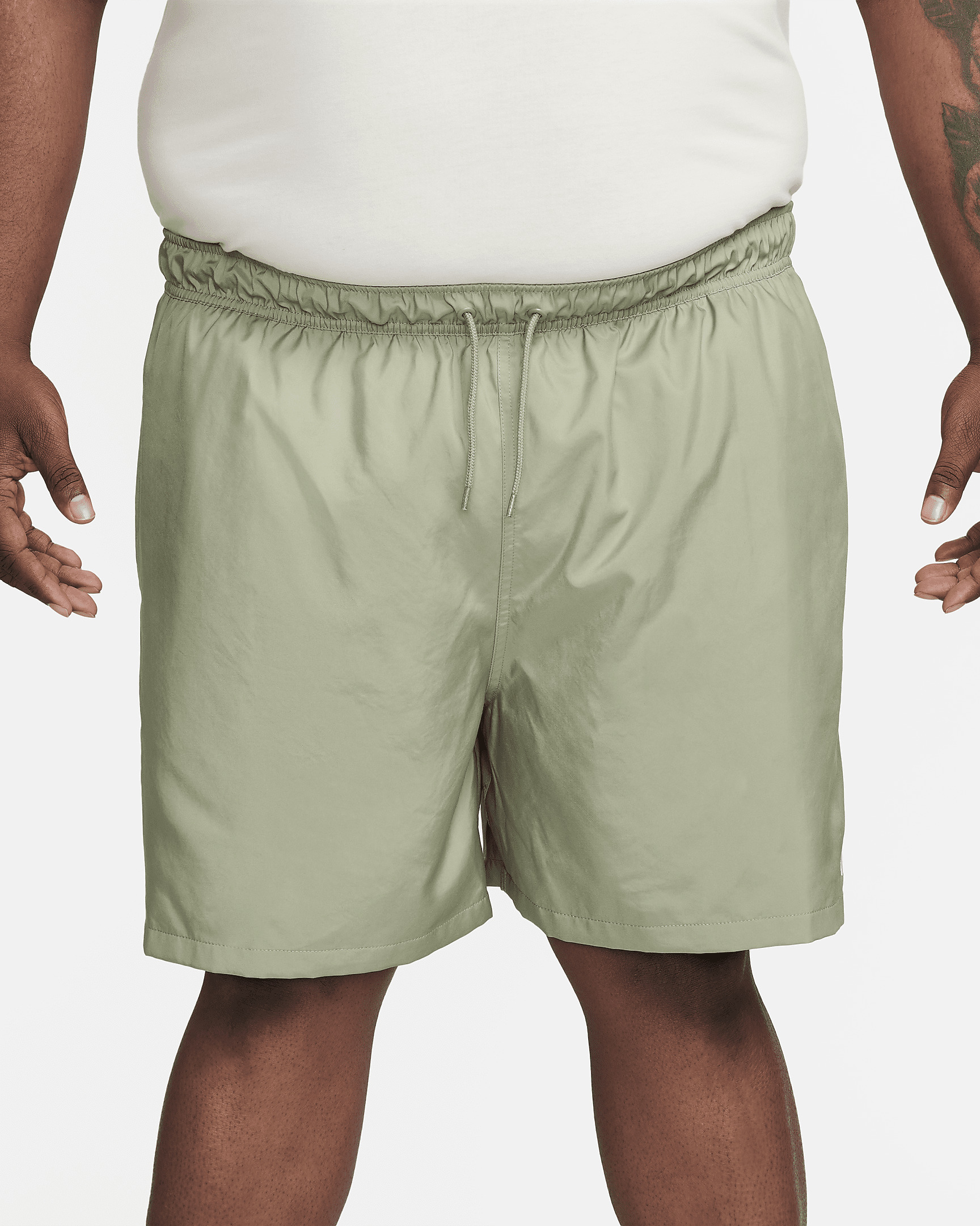 Nike Club Men's Woven Flow Shorts - 9