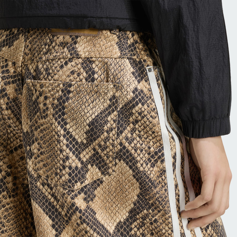 SNAKE PRINT DENIM BERMUDA SHORTS 6