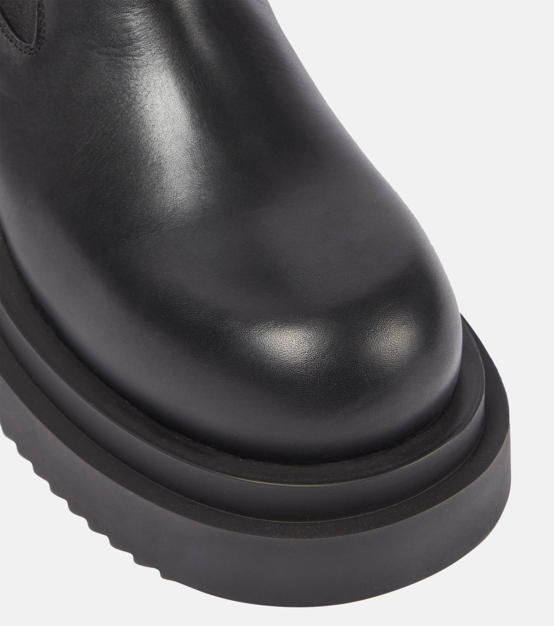 Leather ankle boots - 6