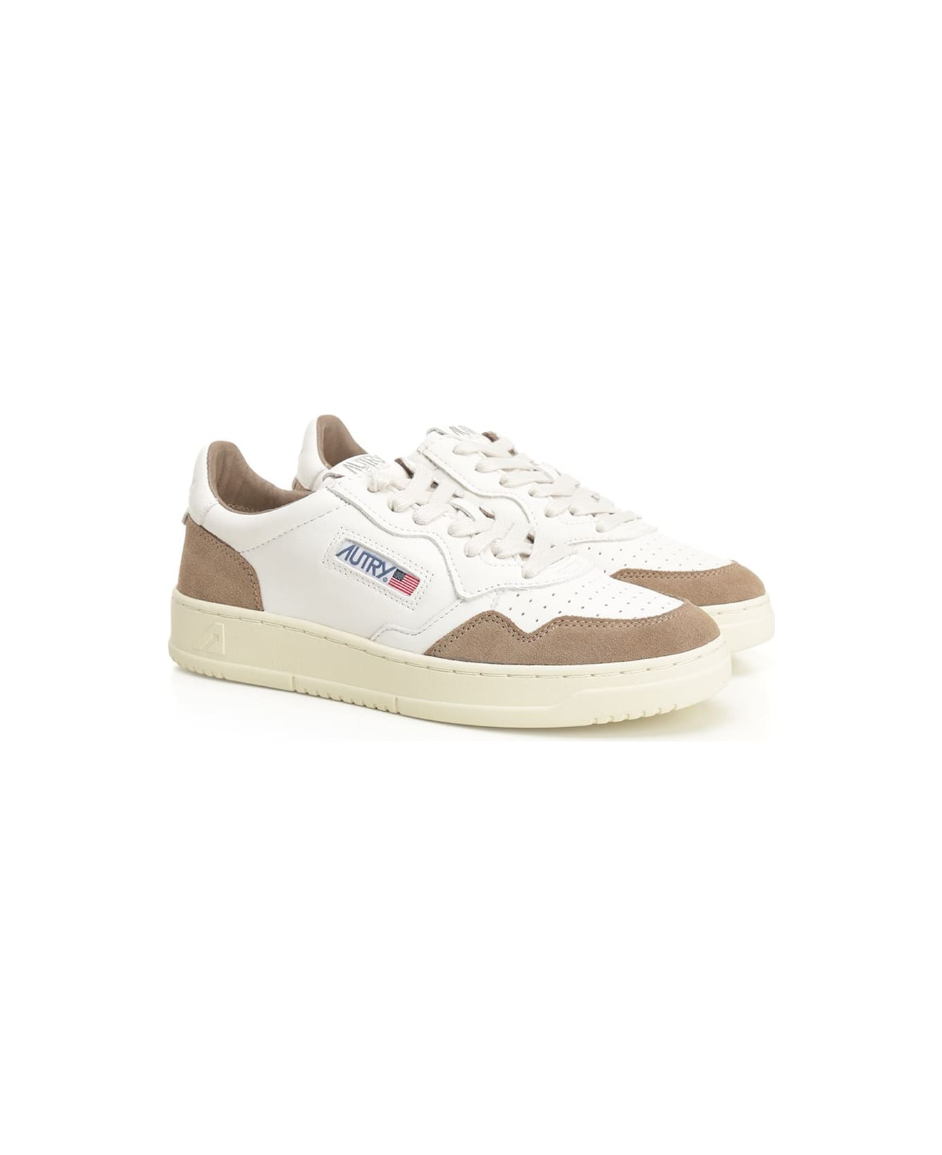 'medalist Low' Sneaker - 2