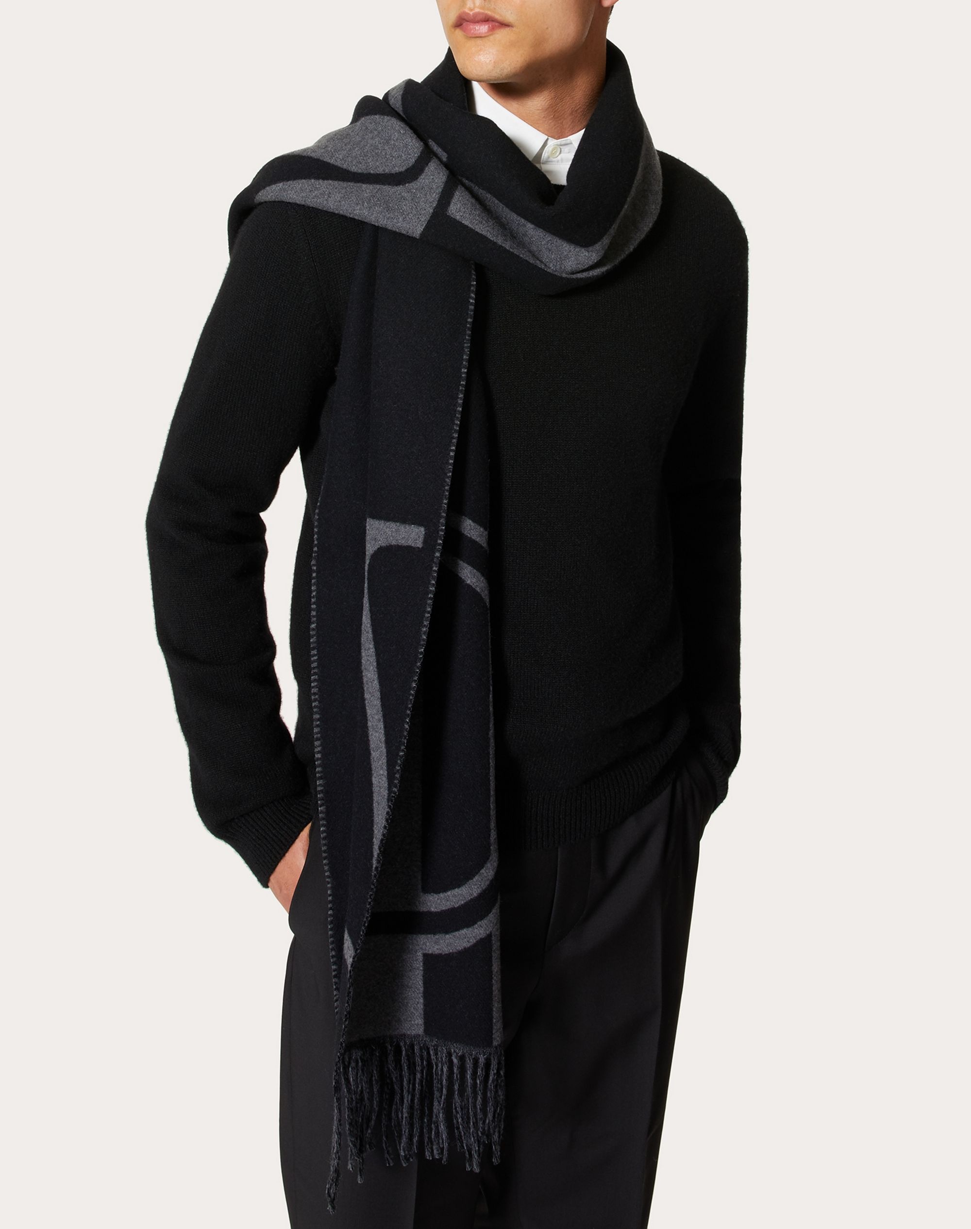 Cashmere and Wool VLogo Jacquard Scarf 35x180 cm - 4