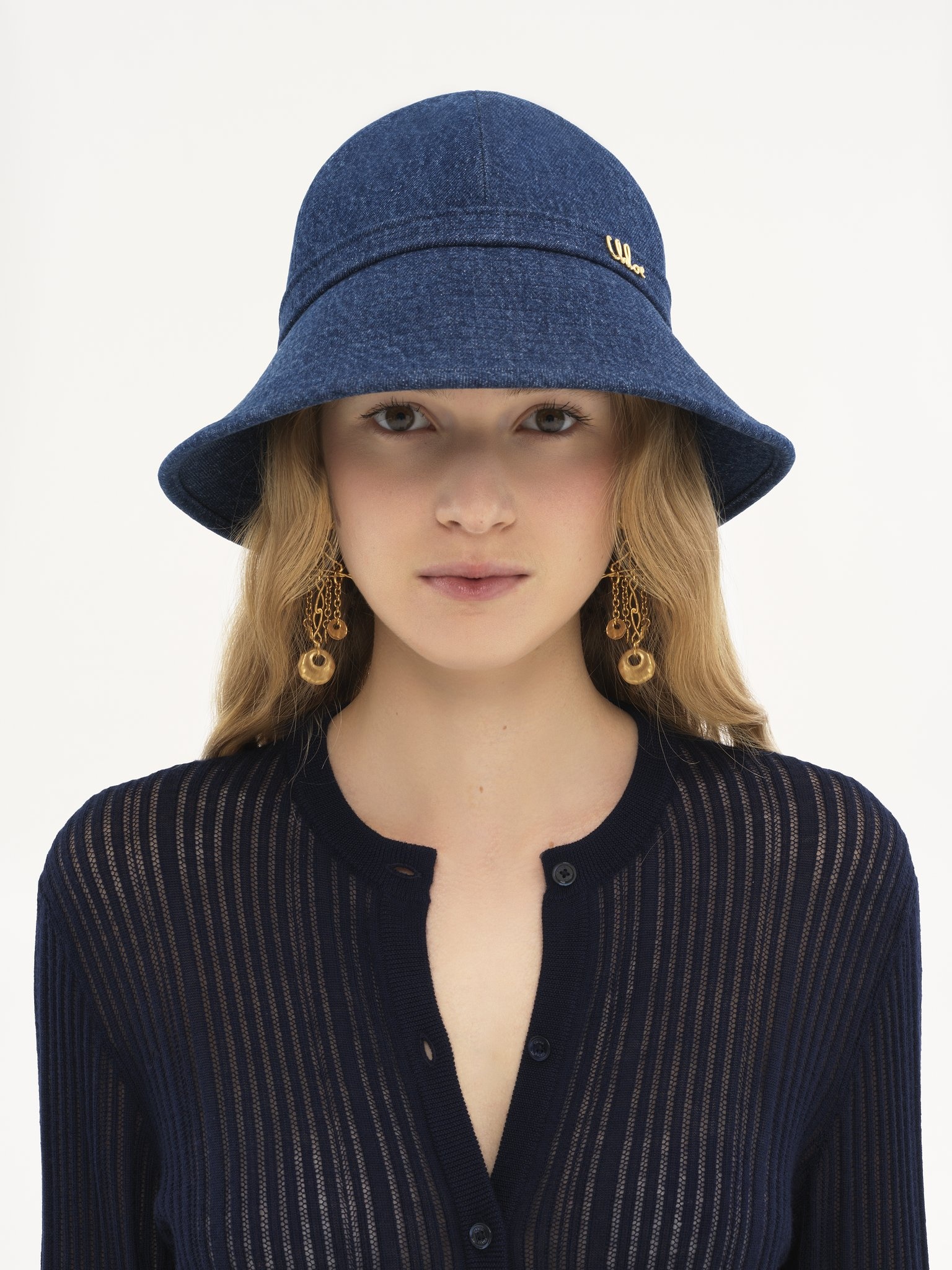 THE CHLOÉ ICONIC BUCKET HAT IN DENIM - 2