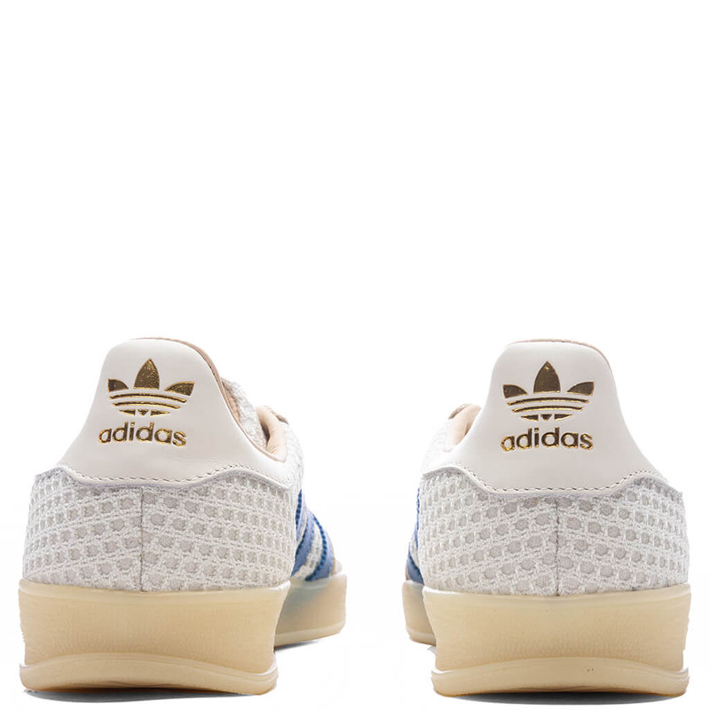 adidas Originals GAZELLE INDOOR - OFF WHITE/FOCUS BLUE outlook