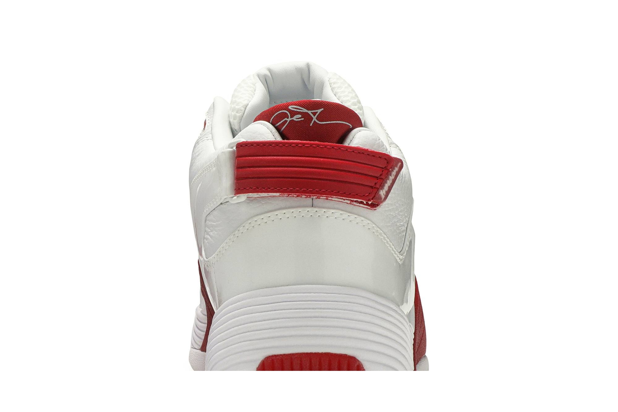 Answer 5 'White Red' 2019 - 7