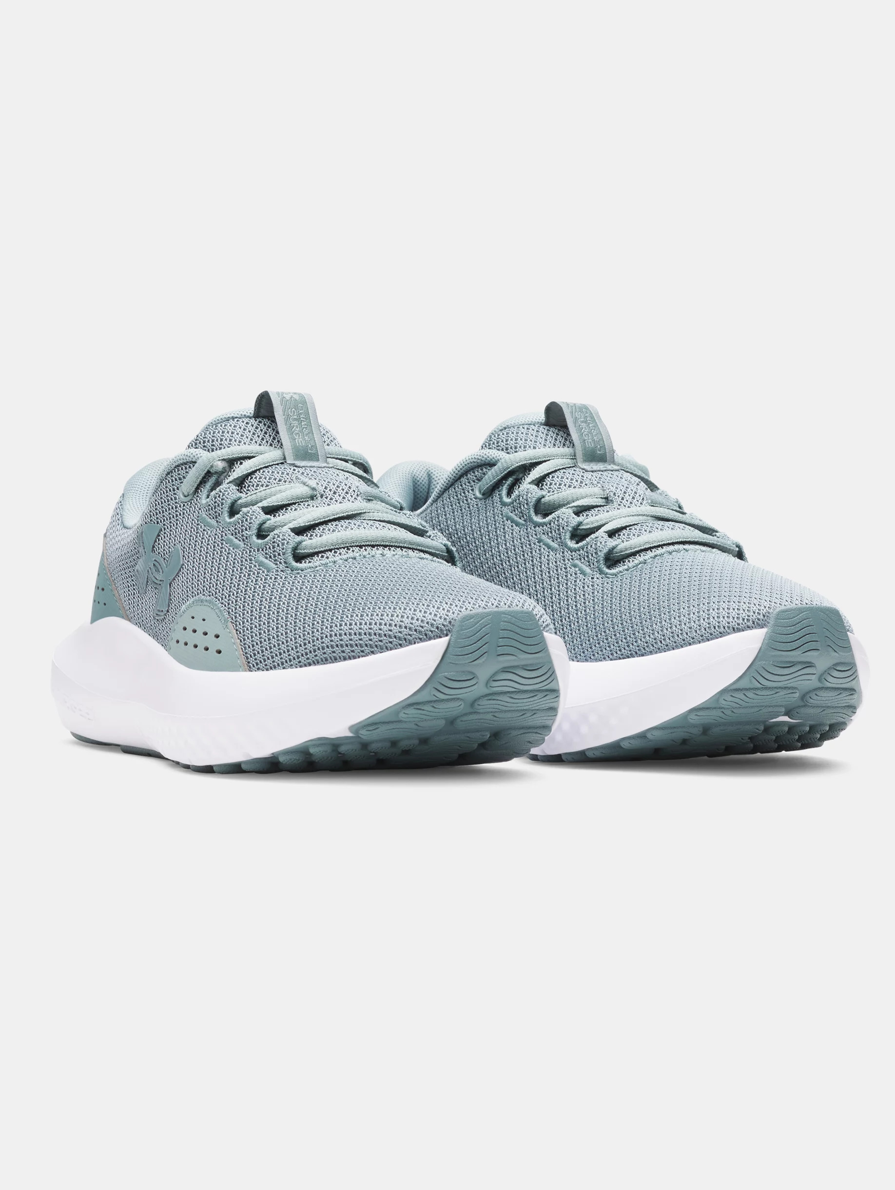 UA Surge 4 - 5