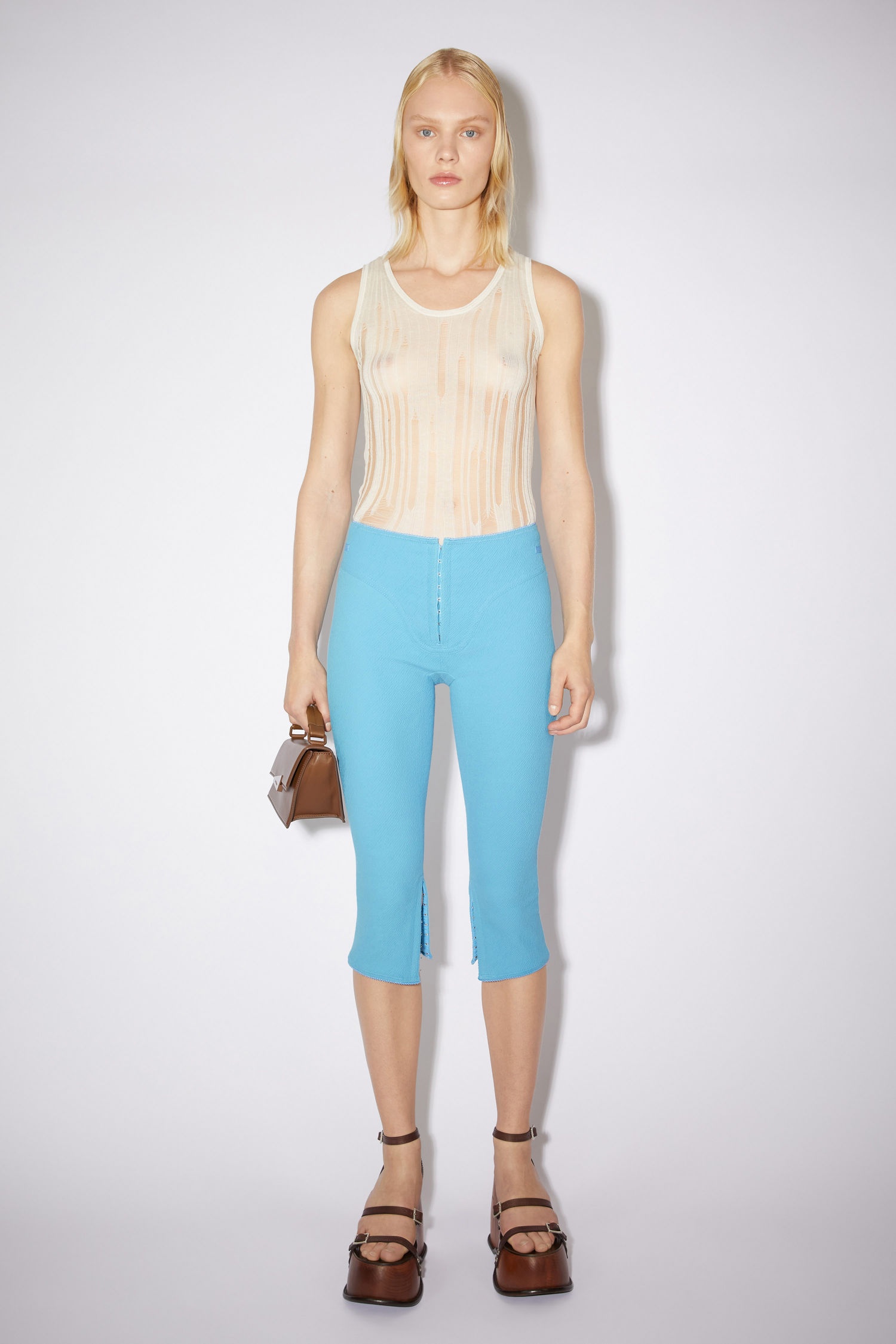 Cropped trousers - Bright blue - 2