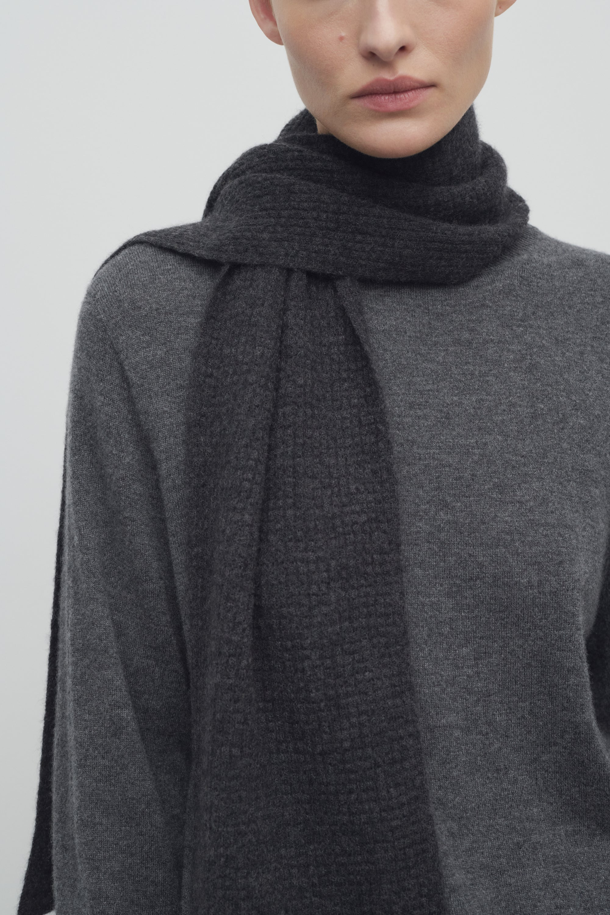 Walt Scarf in Cashmere - 3