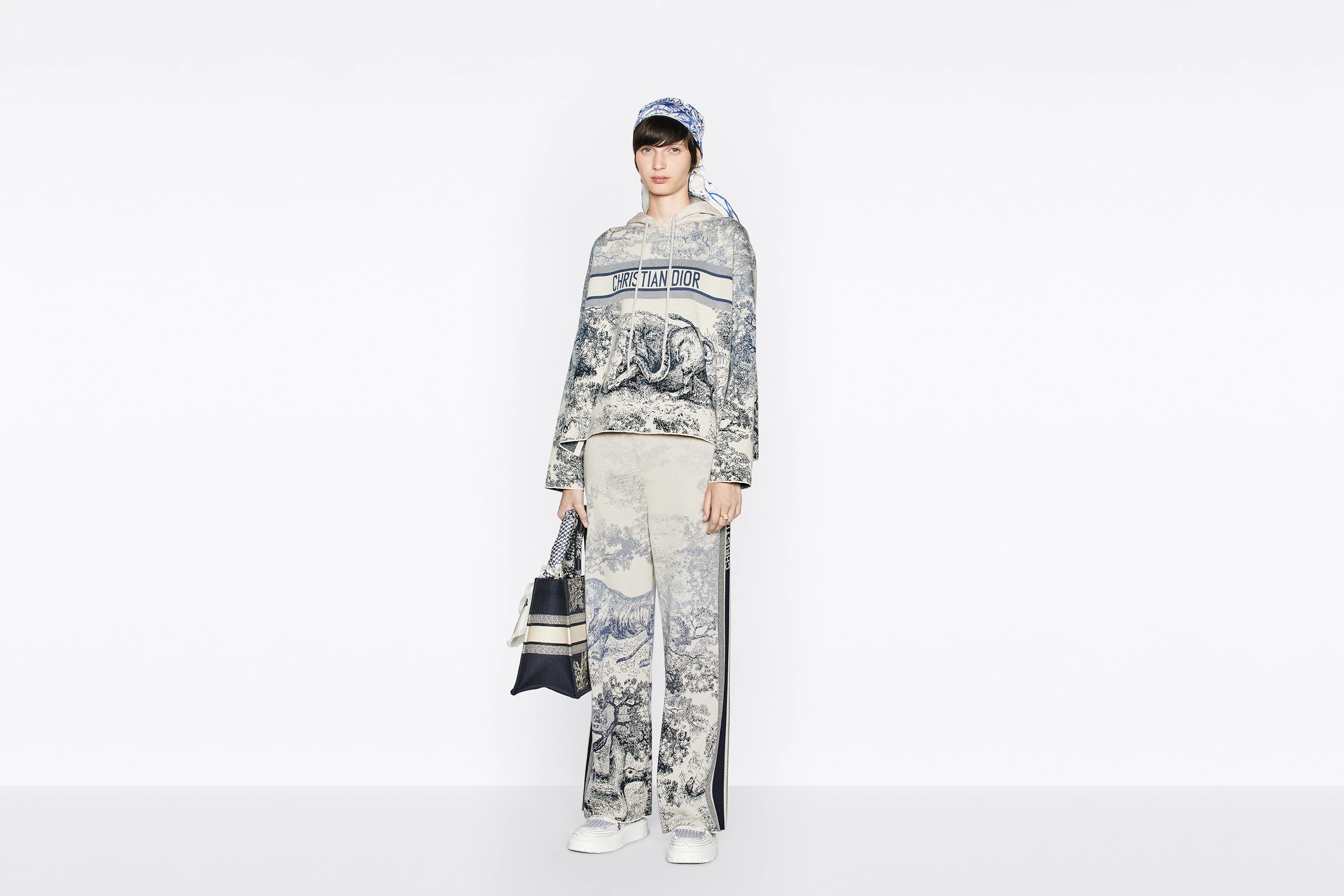 Dior Chez Moi Hooded Sweatshirt - 4