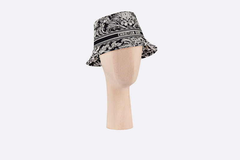 D-Bobby Small Brim Bucket Hat 1