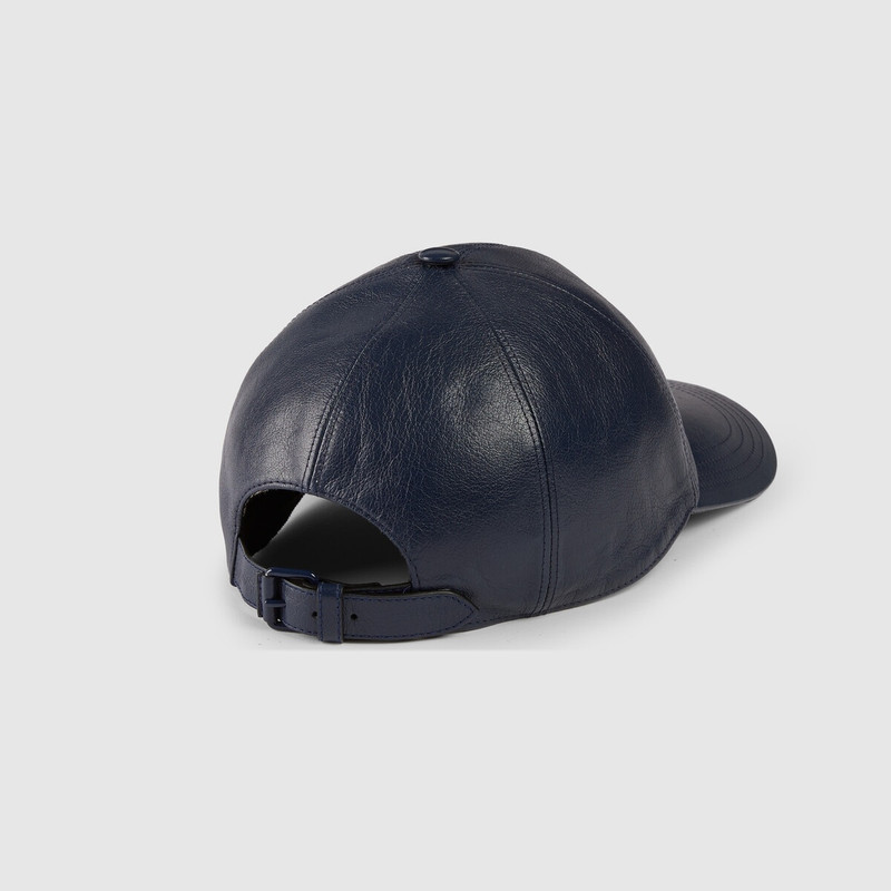 Leather baseball hat with Double G 5