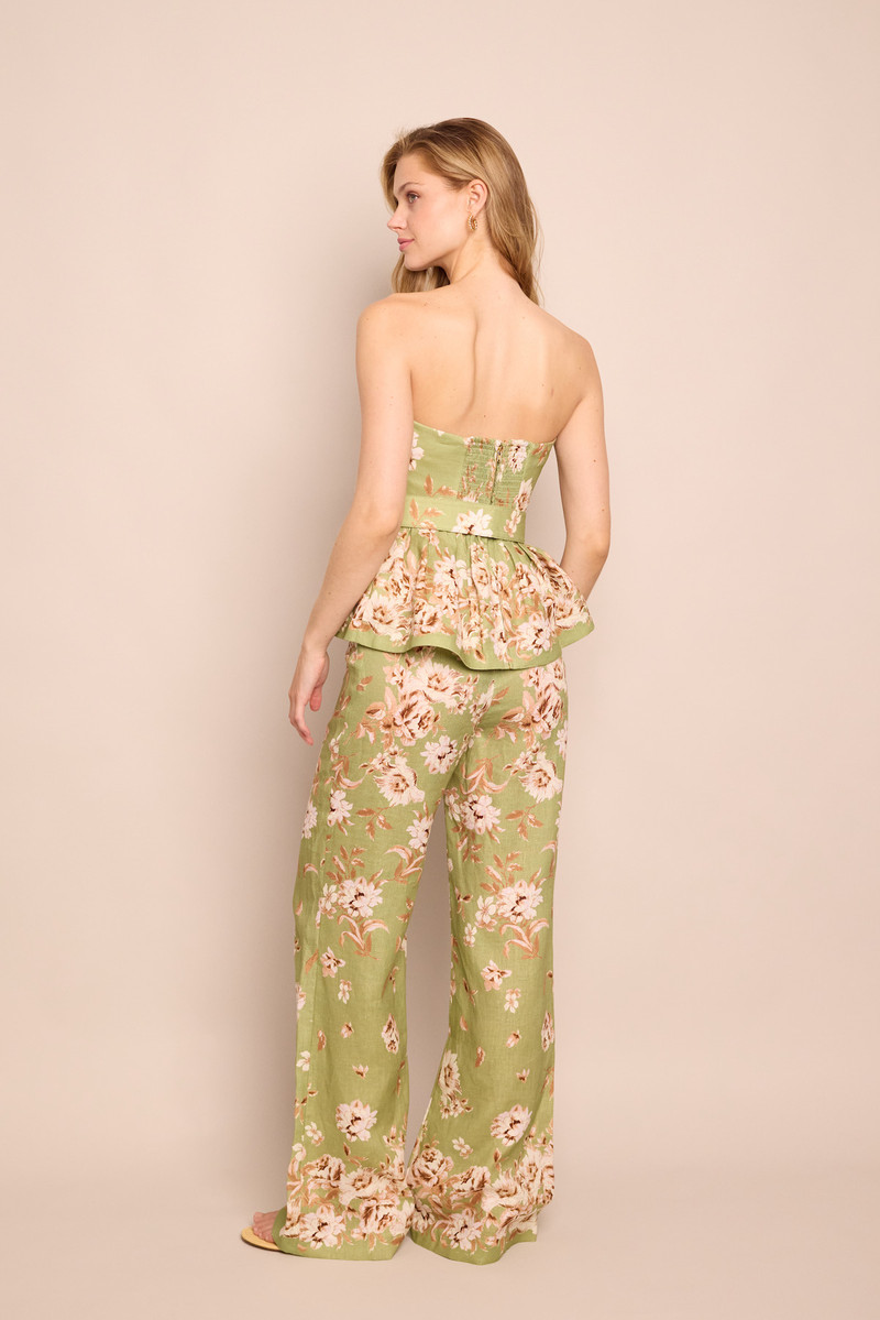 Mayflower Pants Bold, Sophisticated, and Endlessly Versatile 3