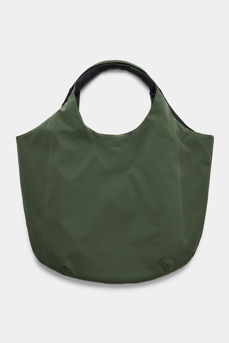 Svea Puffer Bag Matte Green 1