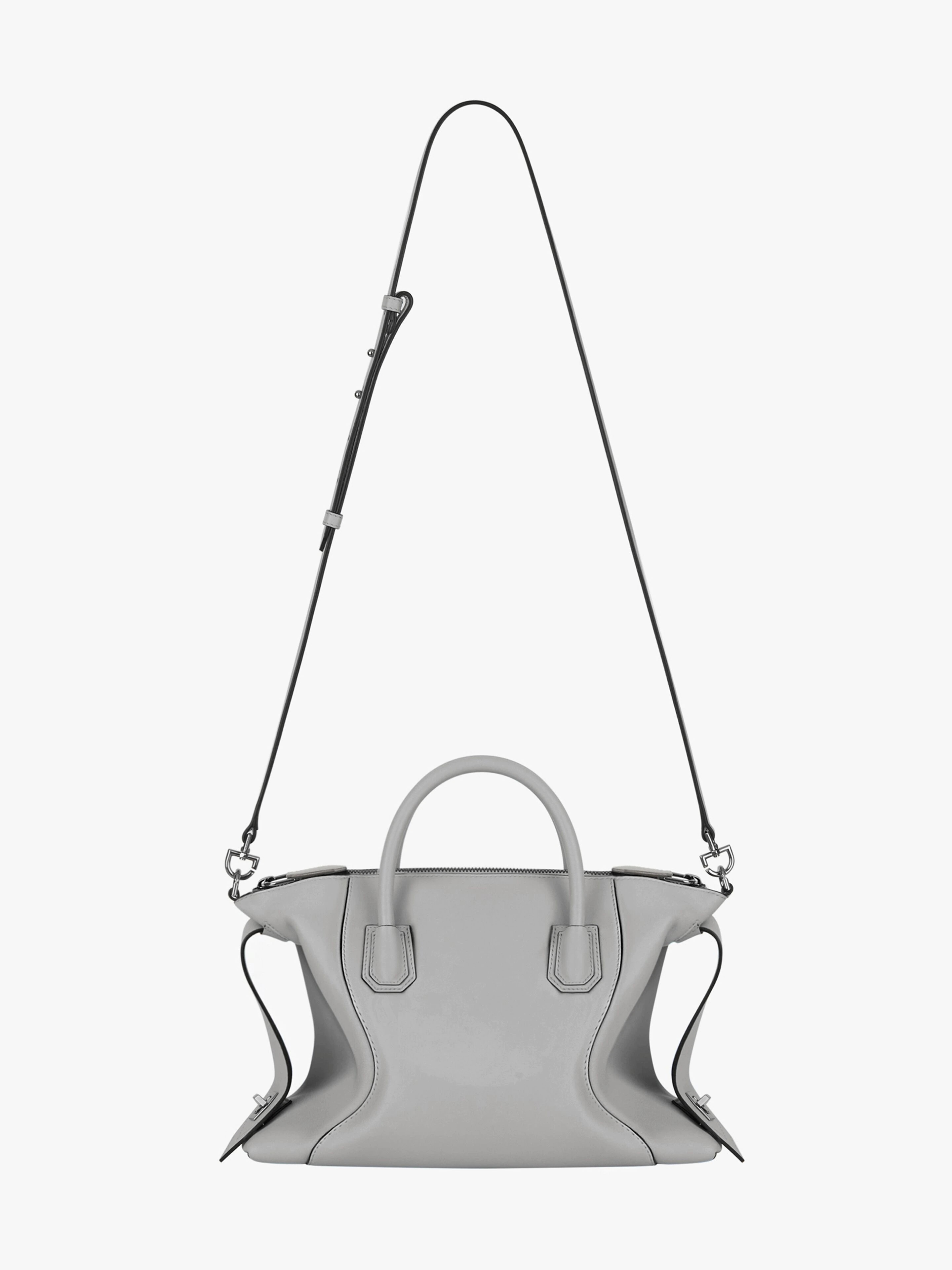 SMALL ANTIGONA SOFT BAG IN SMOOTH LEATHER - 3