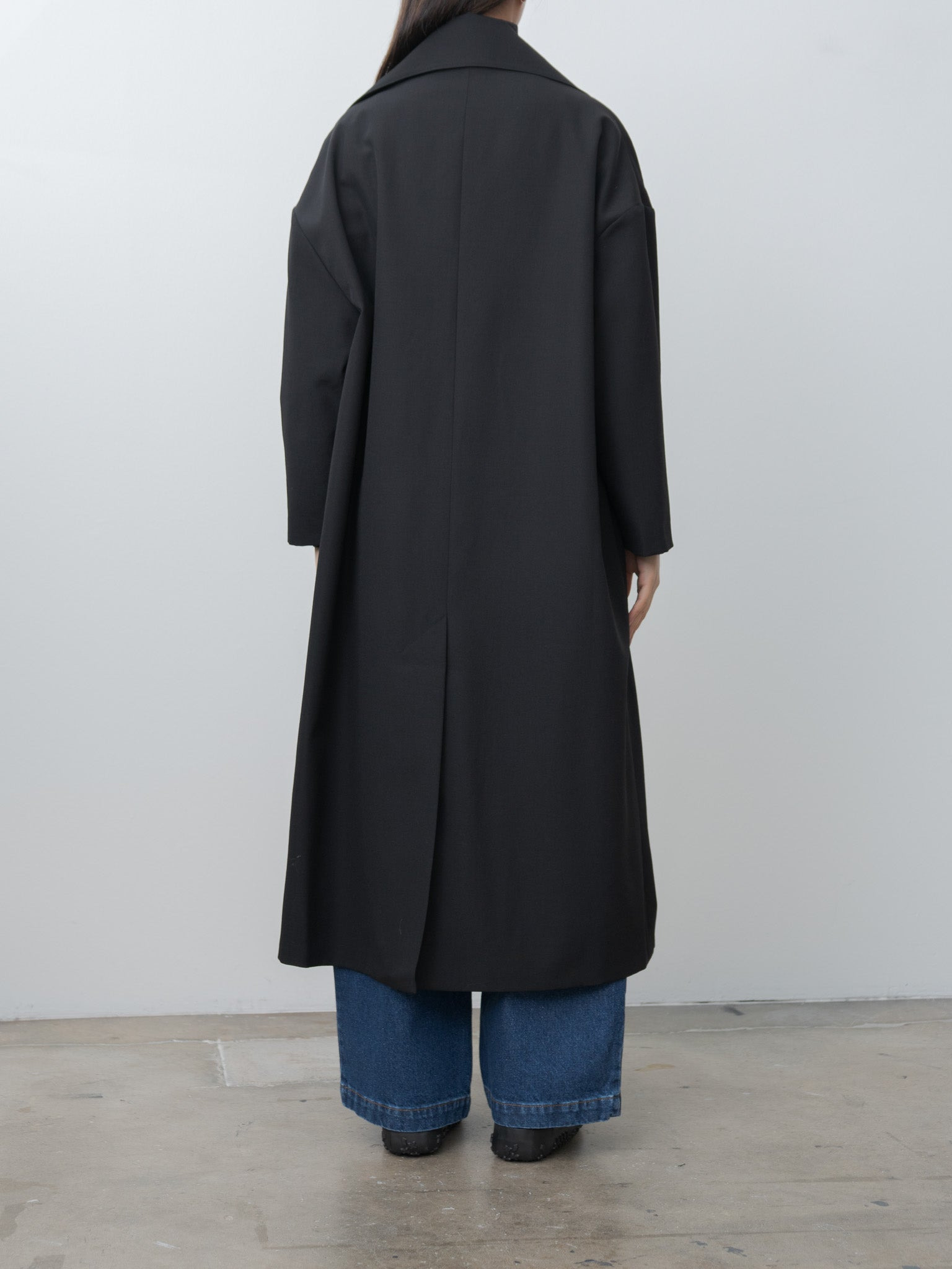 The Groundsman Coat - Compact Suiting Flint - 4