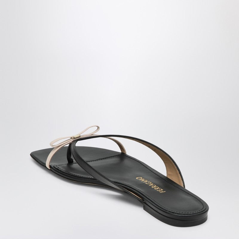 Ferragamo Mini Bow Flip-Flop Black And Powdery / Regular Fit Women - 2