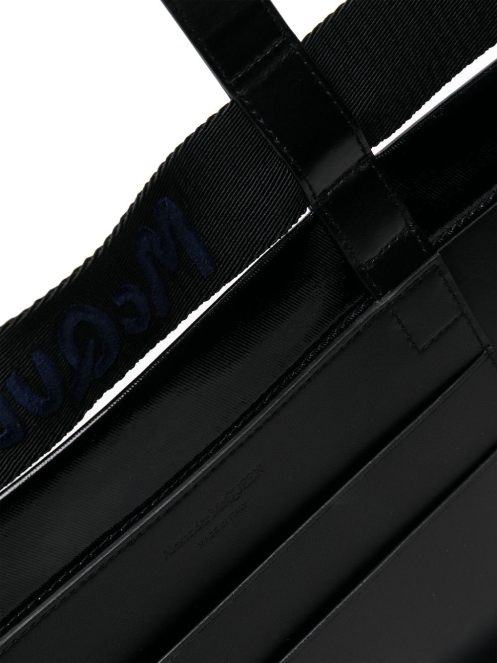 logo-engraved patent-finish tote bag - 5