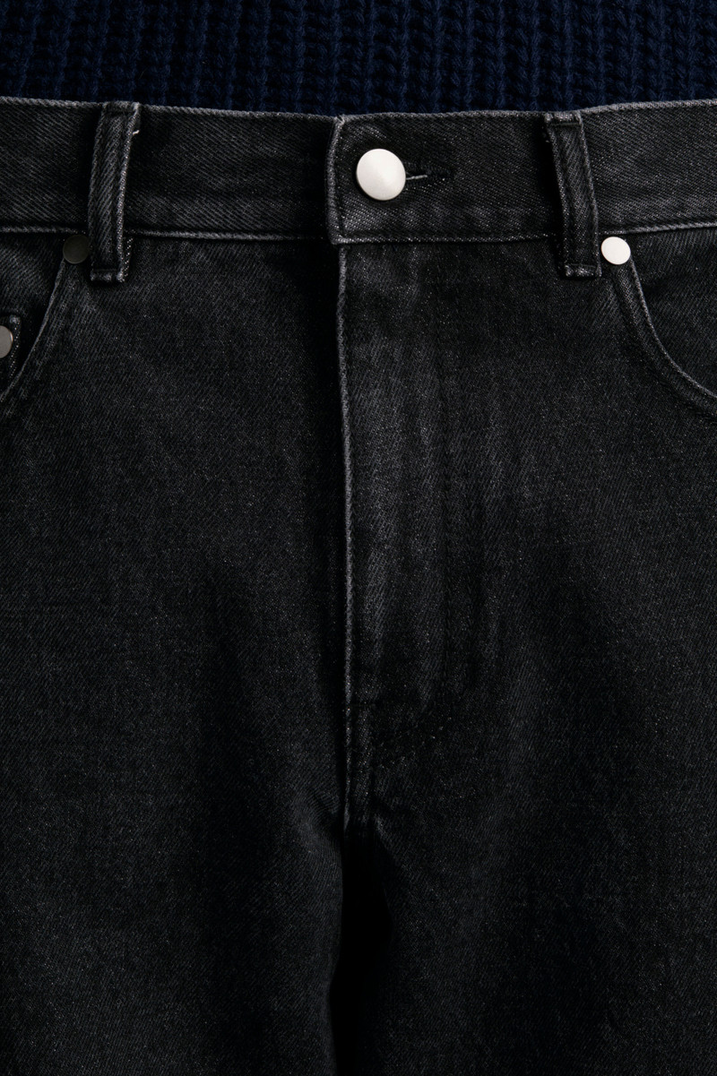 Five-Pocket Jeans 4
