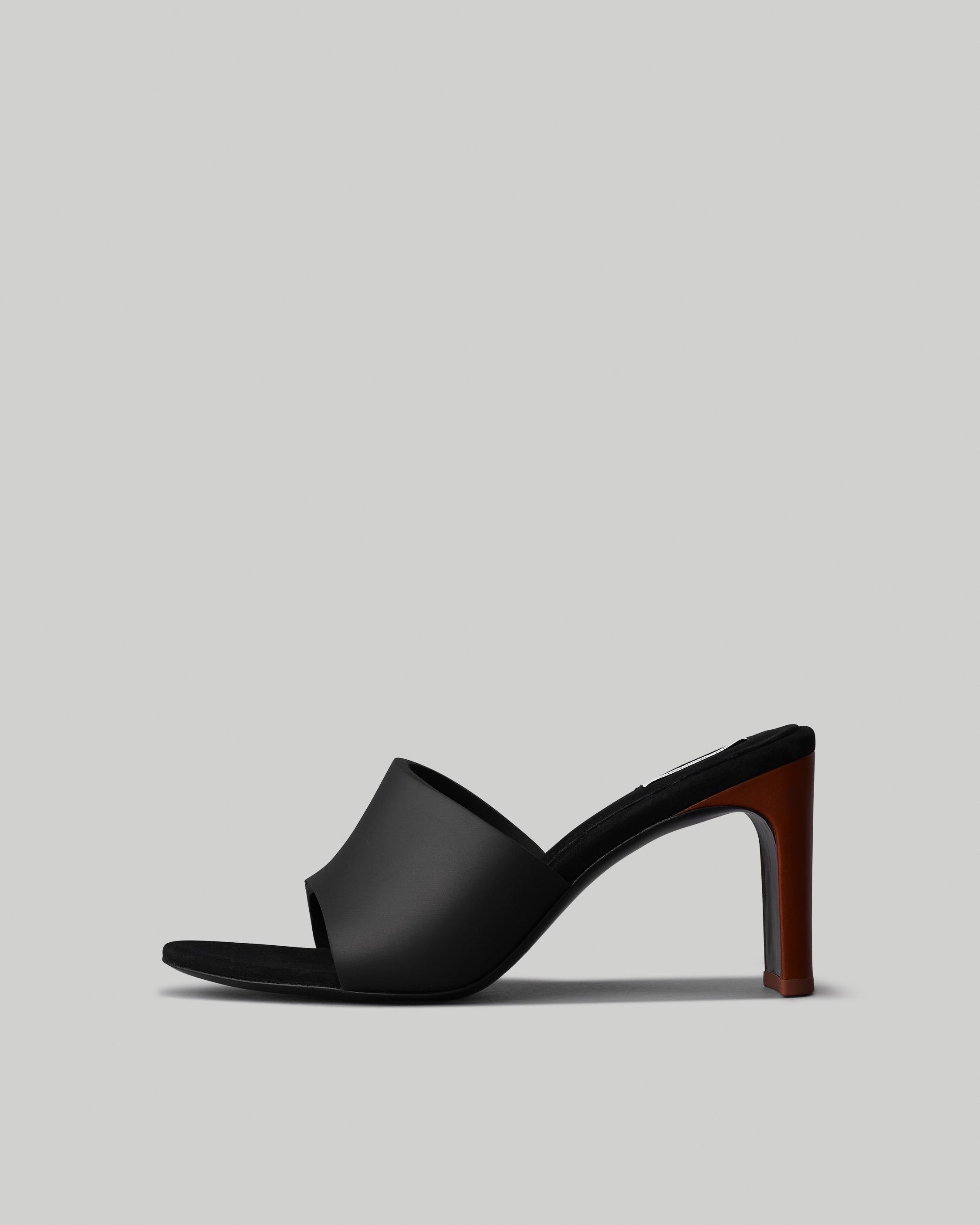 Vesper Sandal - Eva
Heeled Sandal - 1