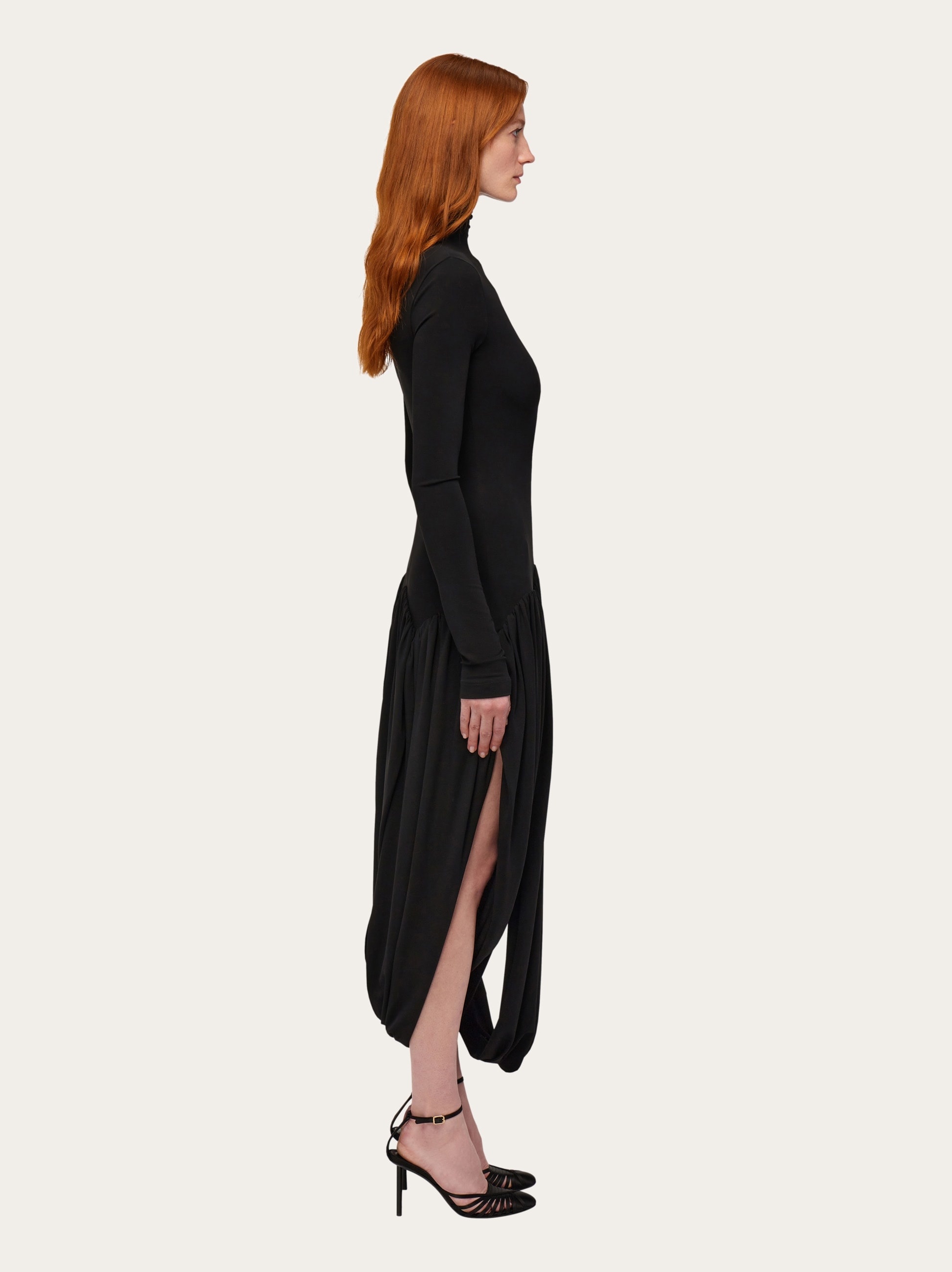 Turtleneck dress with tulip skirt - 3