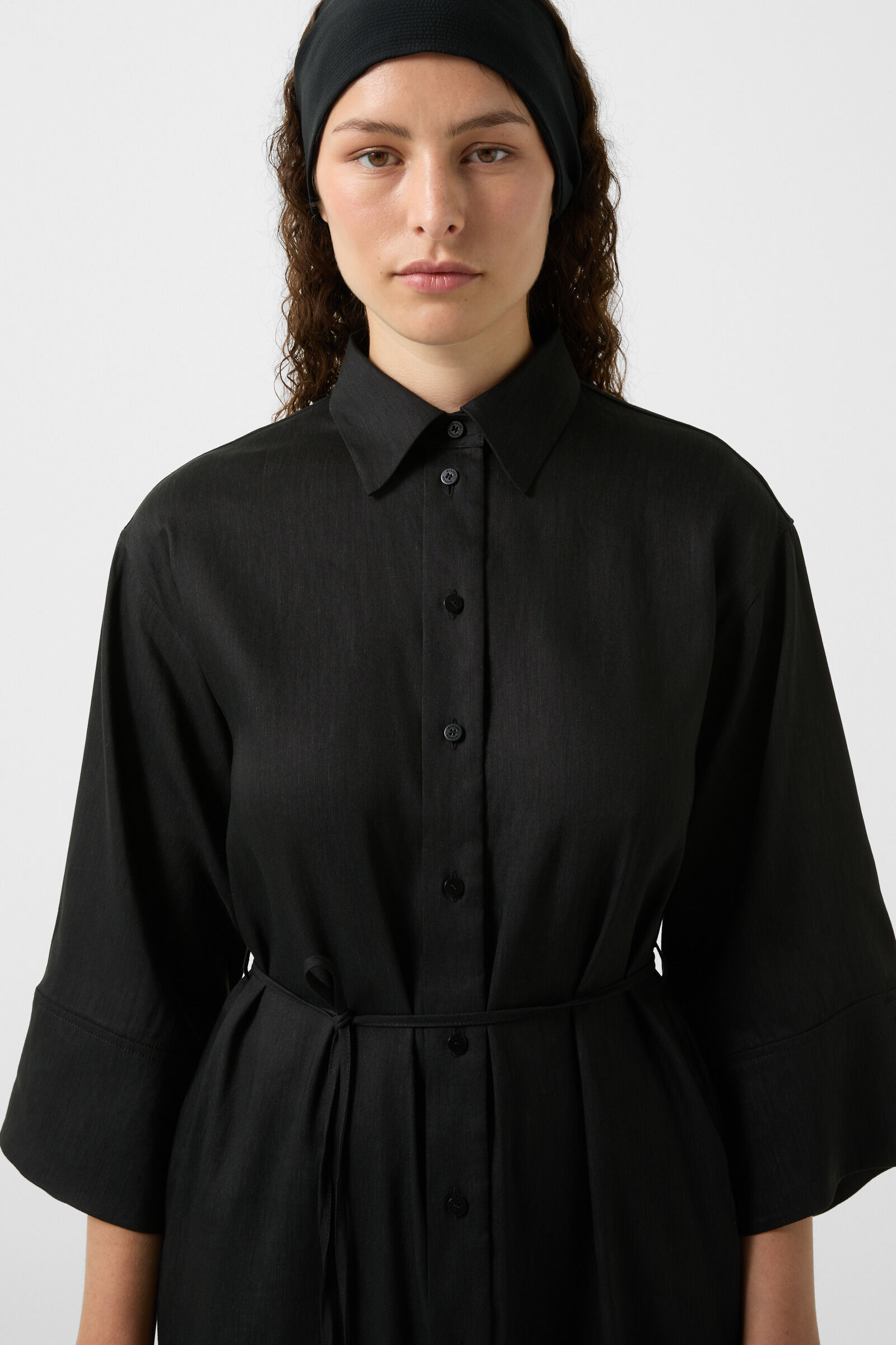 Reika shirt dress in Black - 4